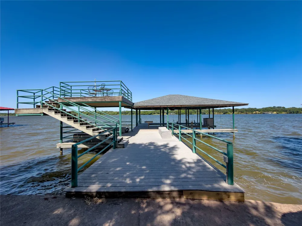 702 Pintail Court Granbury, TX 76049
