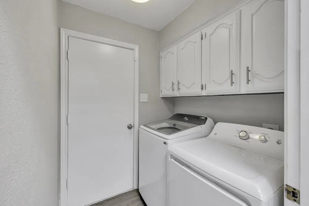 2422 Libra Drive Garland, TX 75044