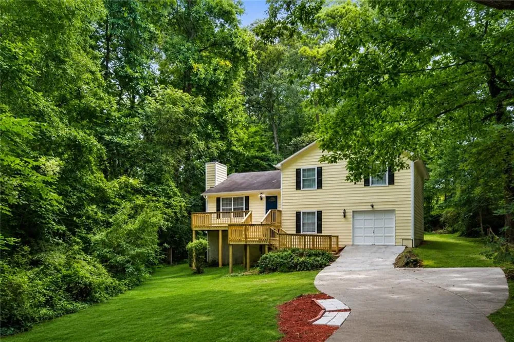 116 Stagecoach Trail Stockbridge, GA 30281