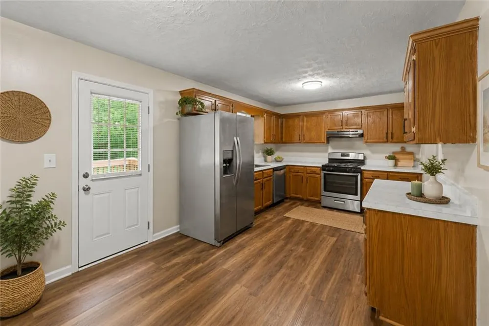 116 Stagecoach Trail Stockbridge, GA 30281