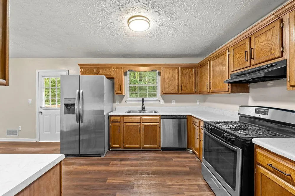 116 Stagecoach Trail Stockbridge, GA 30281