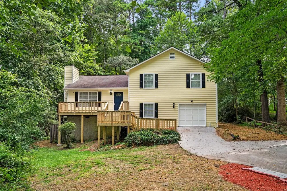 116 Stagecoach Trail Stockbridge, GA 30281