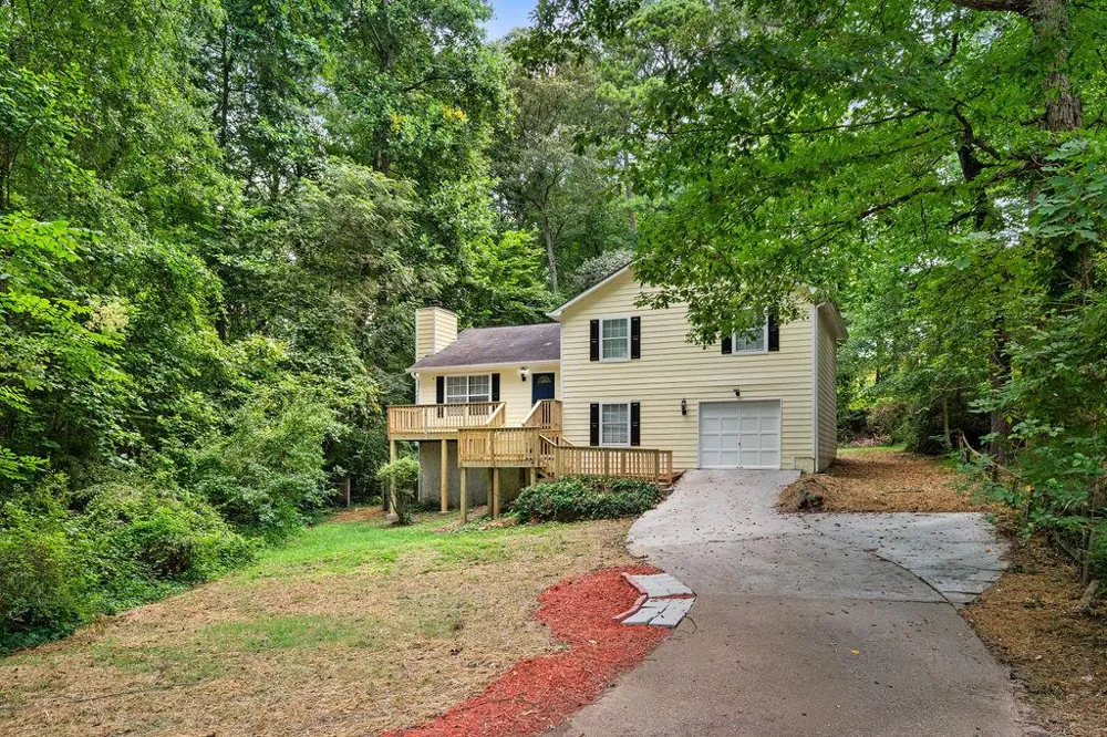 116 Stagecoach Trail Stockbridge, GA 30281