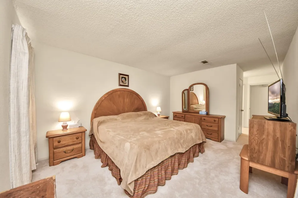 9433 Pagewood Ln Houston, TX 77063