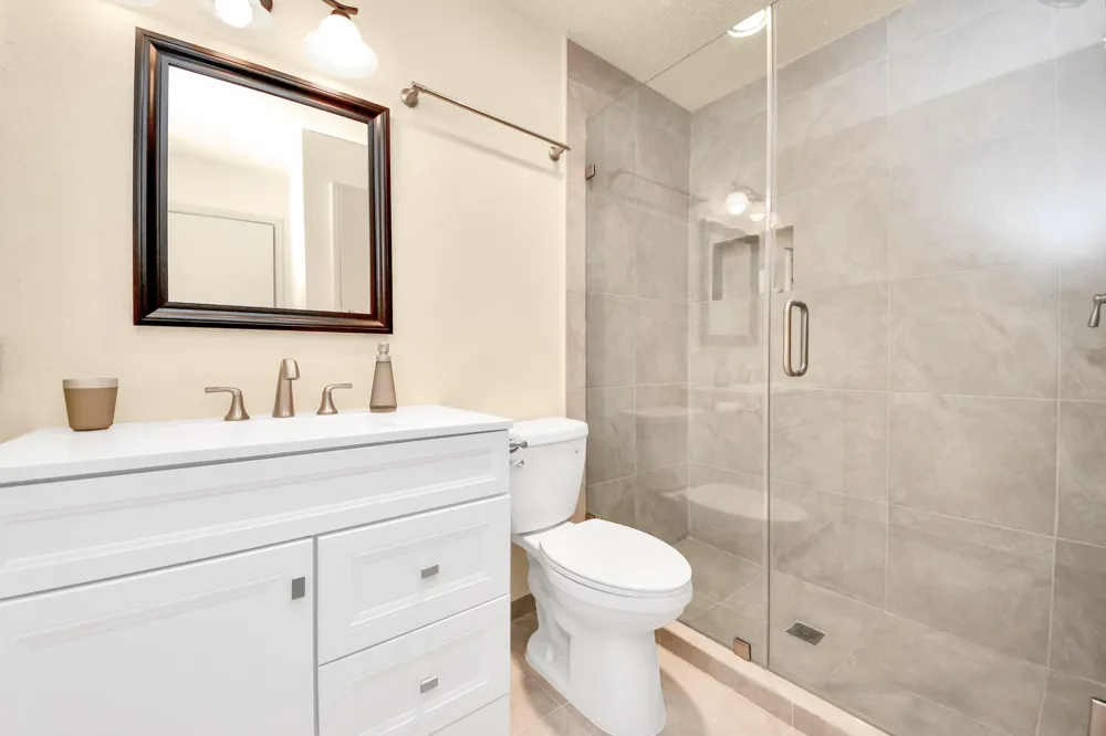 9433 Pagewood Ln Houston, TX 77063