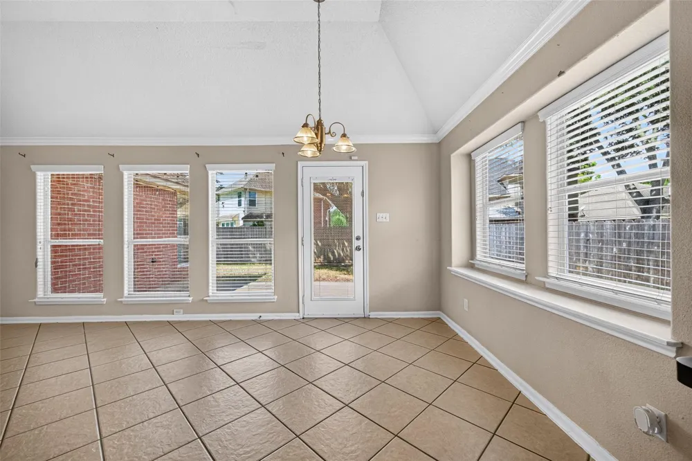 2105 Nassau Drive Seabrook, TX 77586