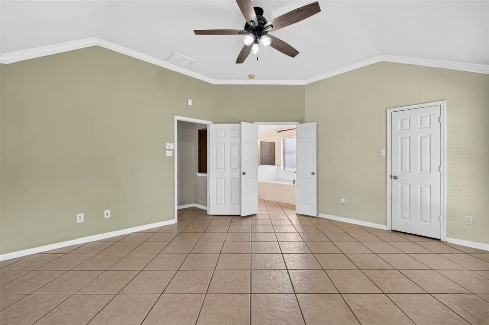 2105 Nassau Drive Seabrook, TX 77586