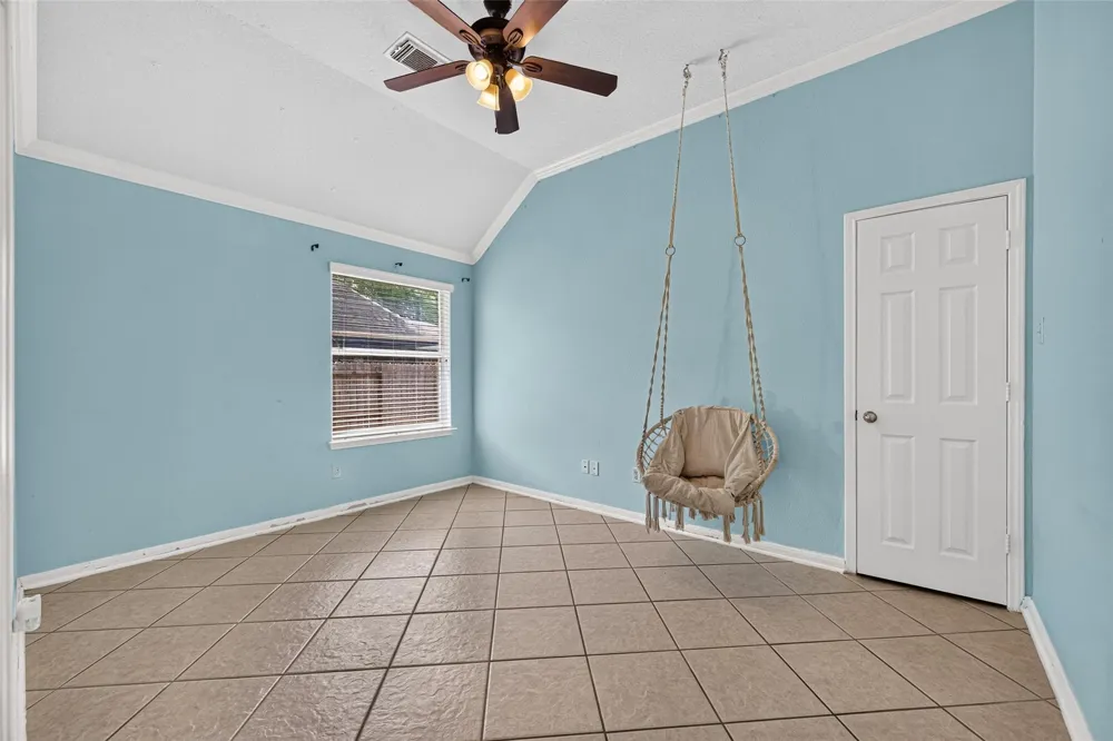 2105 Nassau Drive Seabrook, TX 77586
