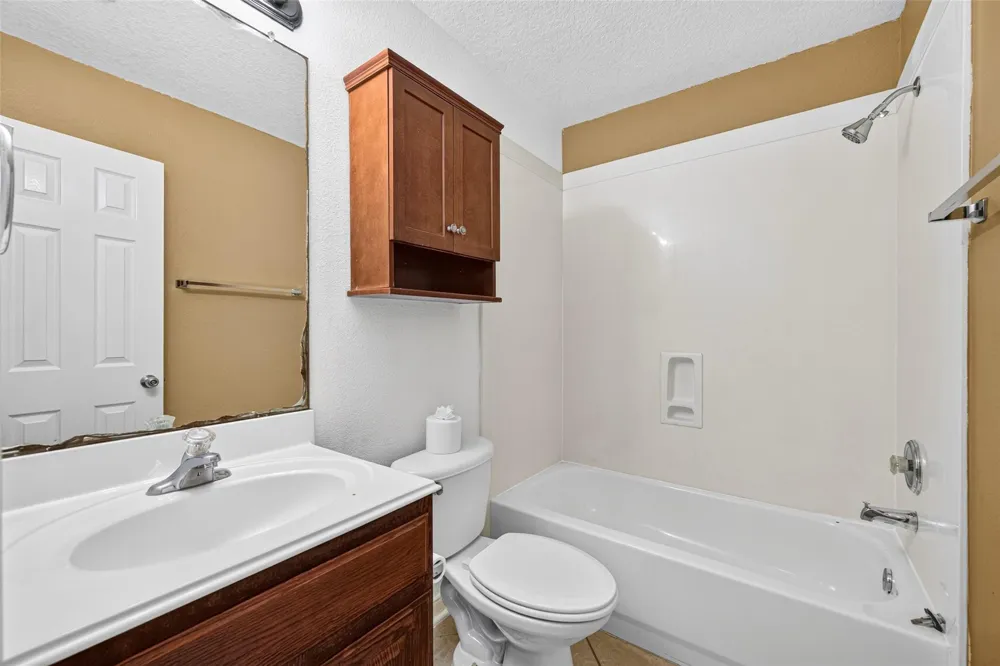 2105 Nassau Drive Seabrook, TX 77586