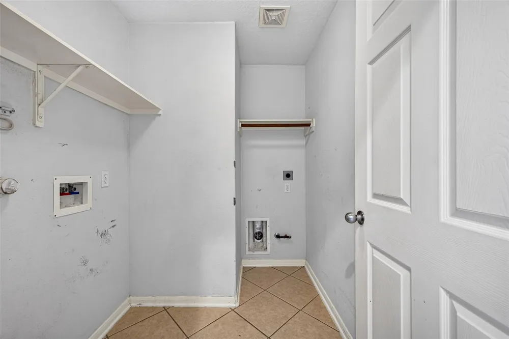 2105 Nassau Drive Seabrook, TX 77586