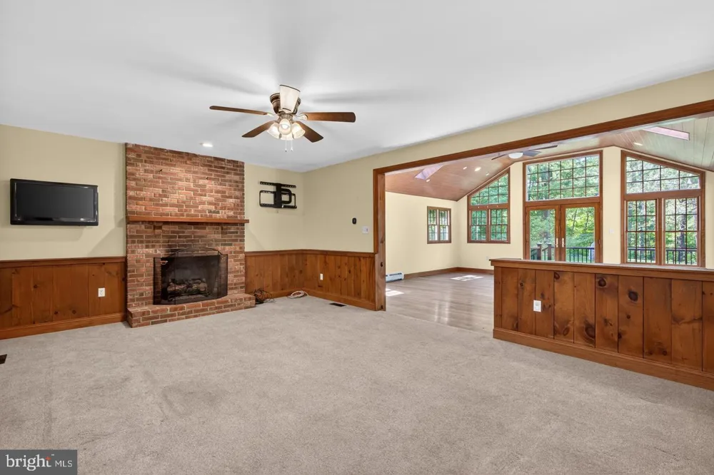 2485 CAMP ROCK HILL ROAD Quakertown, PA 18951