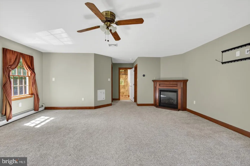 2485 CAMP ROCK HILL ROAD Quakertown, PA 18951