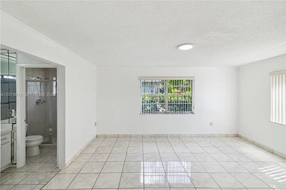 7794 NW 14th Ct Miami, FL 33147