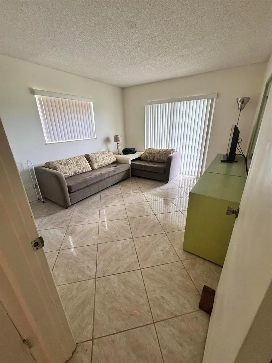 32 NORMANDY A #32 Delray Beach, FL 33484
