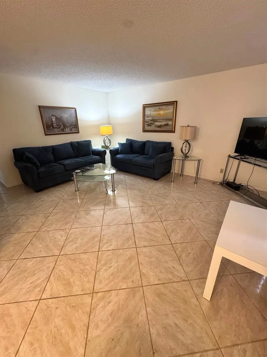 32 NORMANDY A #32 Delray Beach, FL 33484
