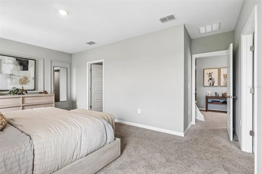8314 PONCE DE LEON STREET Lakeland, FL 33810