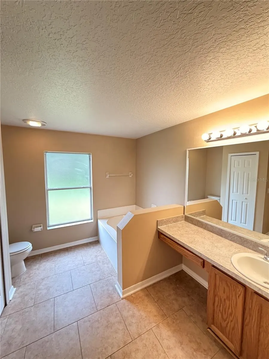 63 RICHMOND DR. Palm Coast, FL 32164