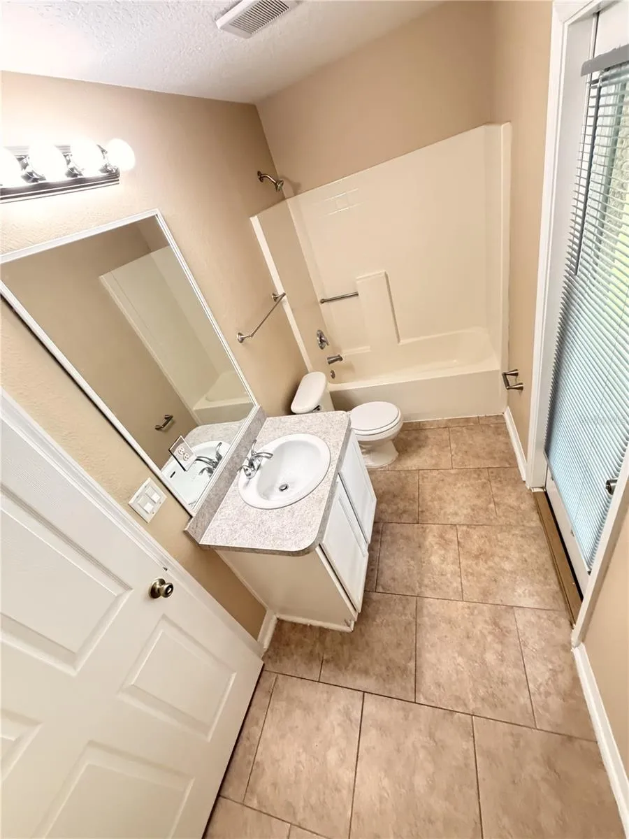 63 RICHMOND DR. Palm Coast, FL 32164
