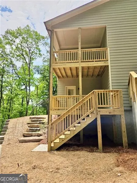 149 White Antelope ST Waleska, GA 30183