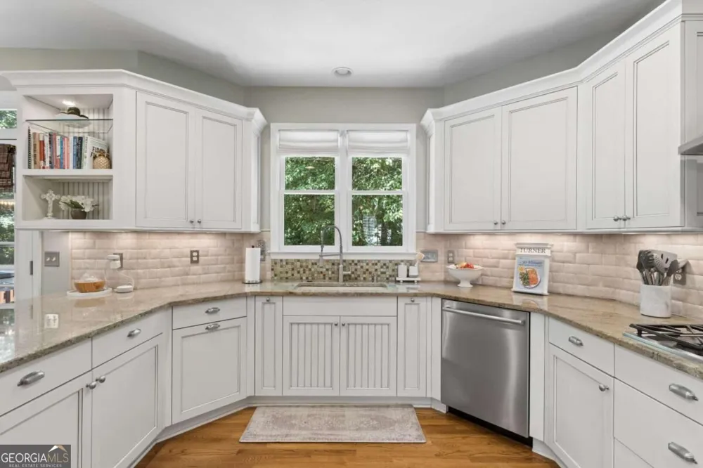 3090 Salisbury DR Alpharetta, GA 30004