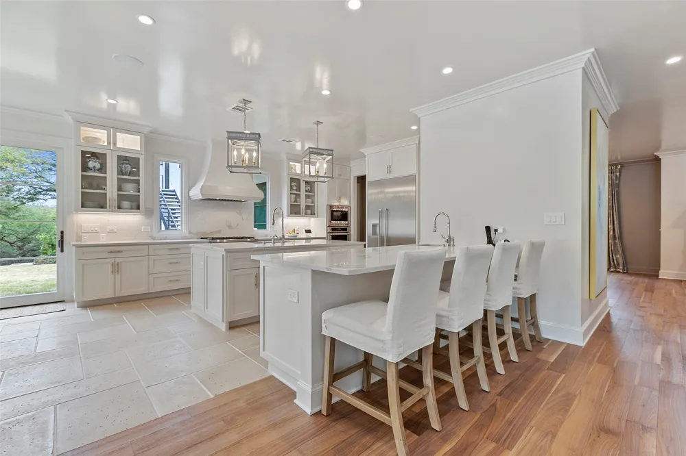 3604 Westlake Drive Austin, TX 78746