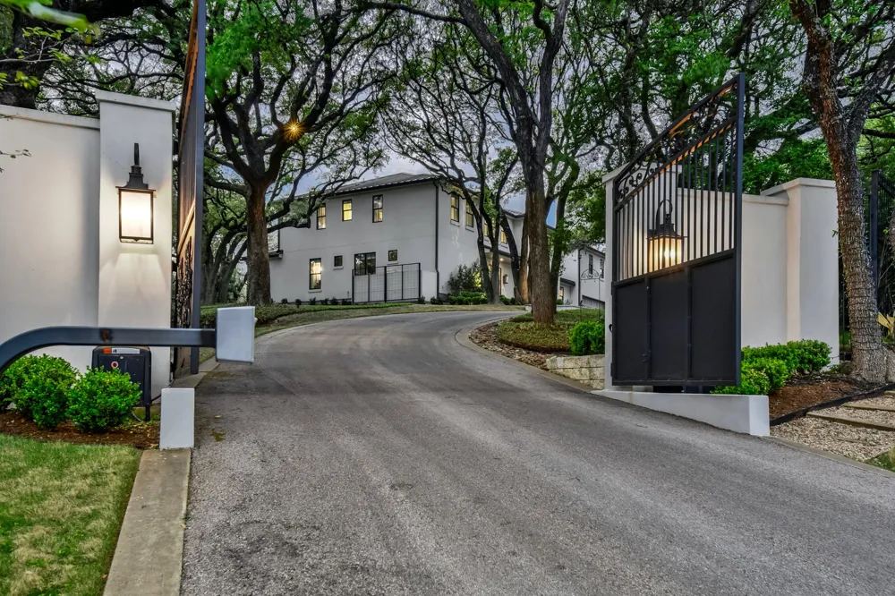 3604 Westlake Drive Austin, TX 78746