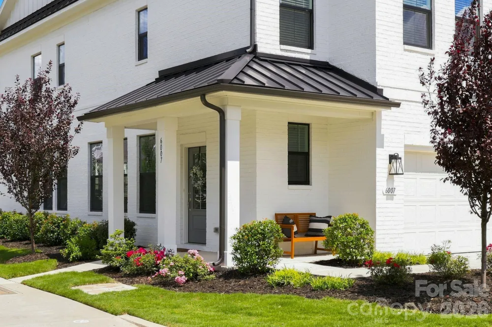 6007 Mariemont Circle Charlotte, NC 28226