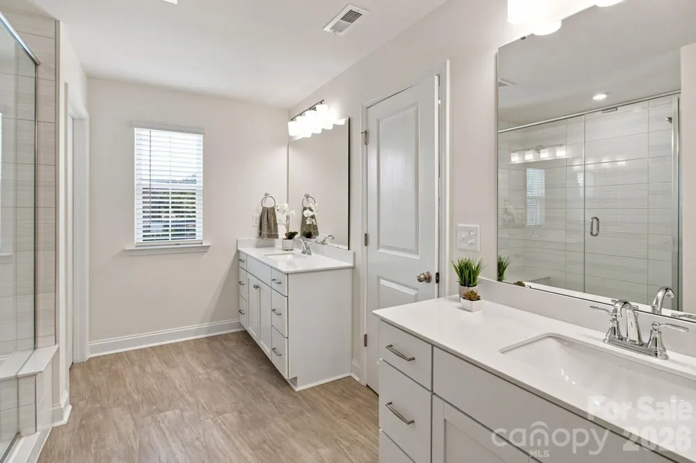6007 Mariemont Circle Charlotte, NC 28226