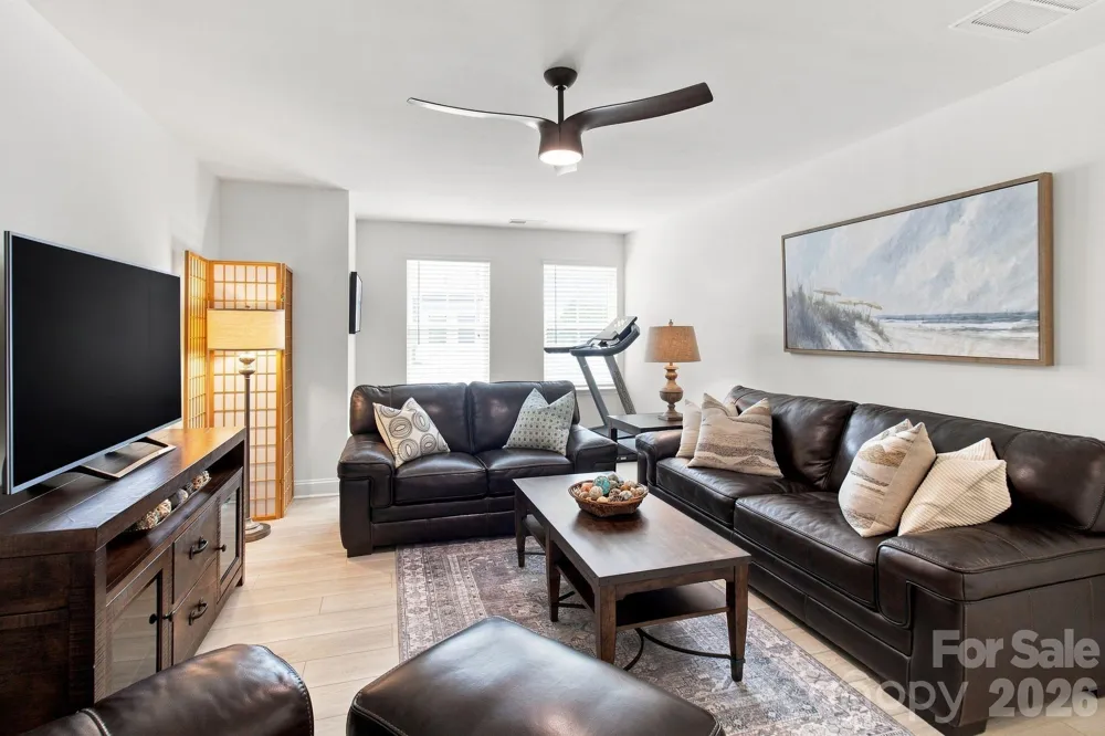 6007 Mariemont Circle Charlotte, NC 28226