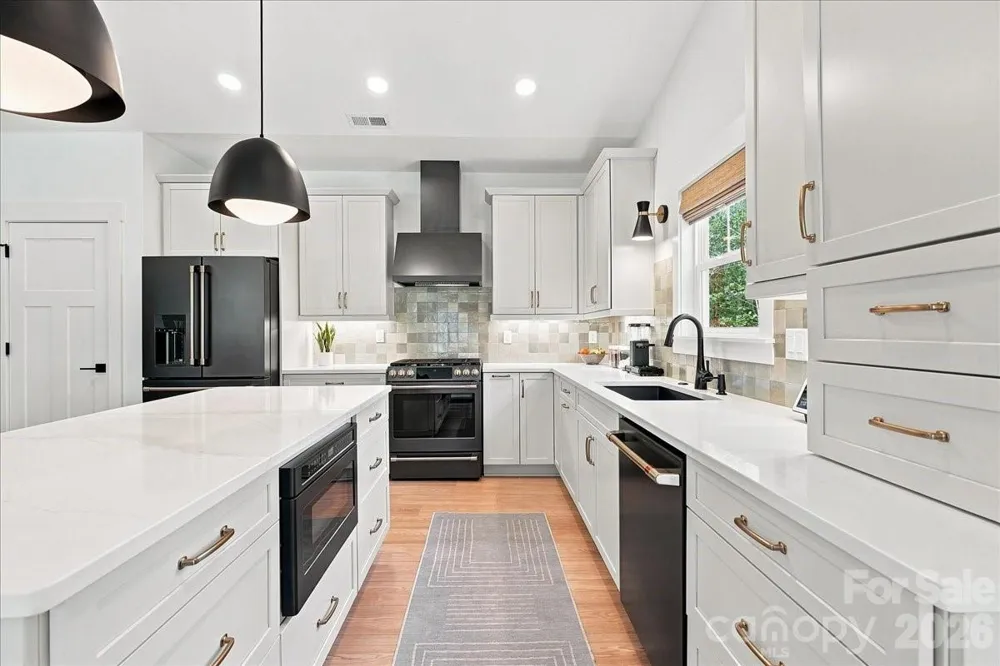 16 Marion Meadow Lane Travelers Rest, SC 29690