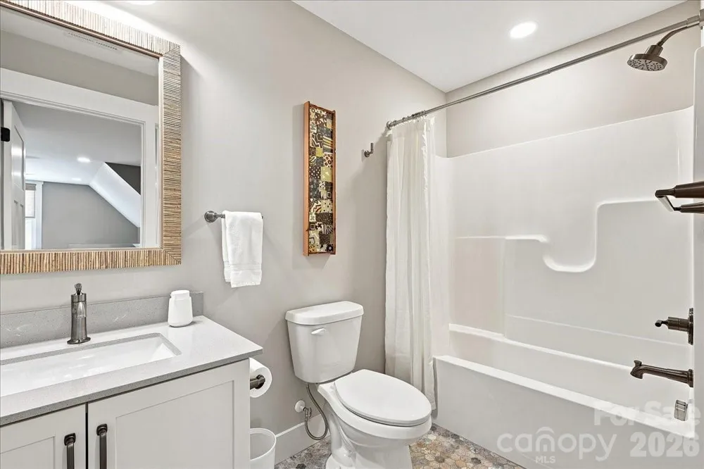 16 Marion Meadow Lane Travelers Rest, SC 29690