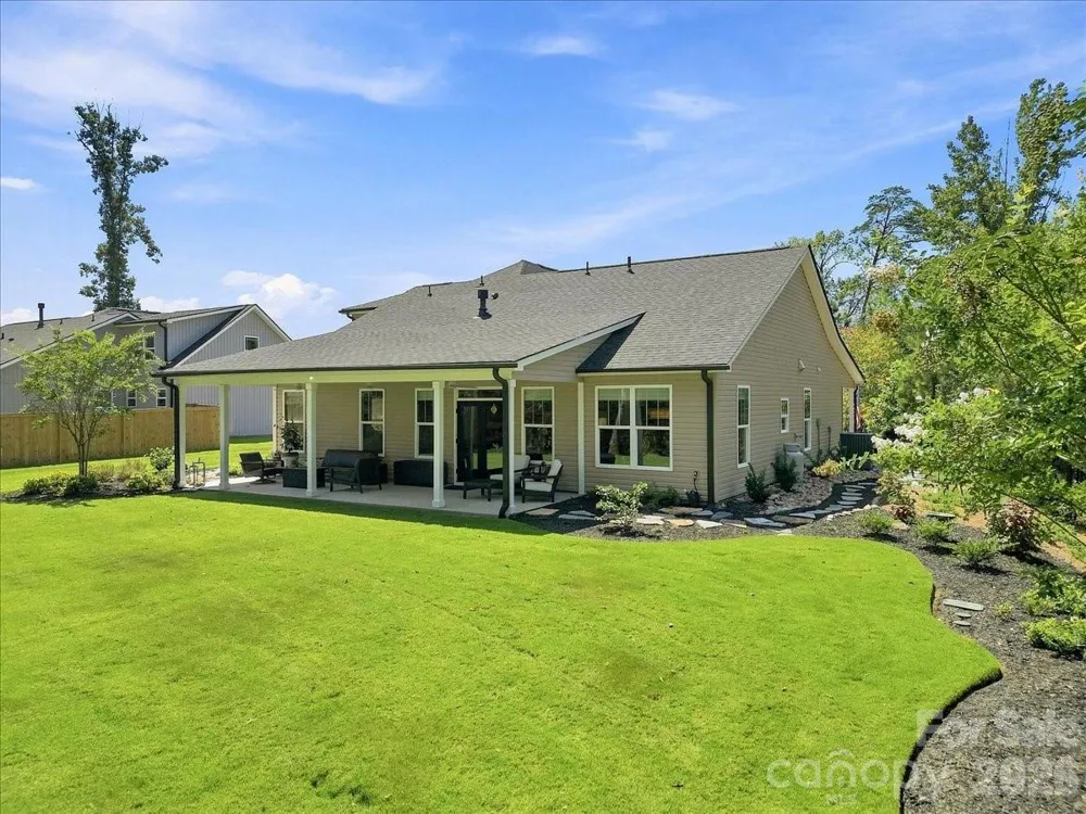 16 Marion Meadow Lane Travelers Rest, SC 29690