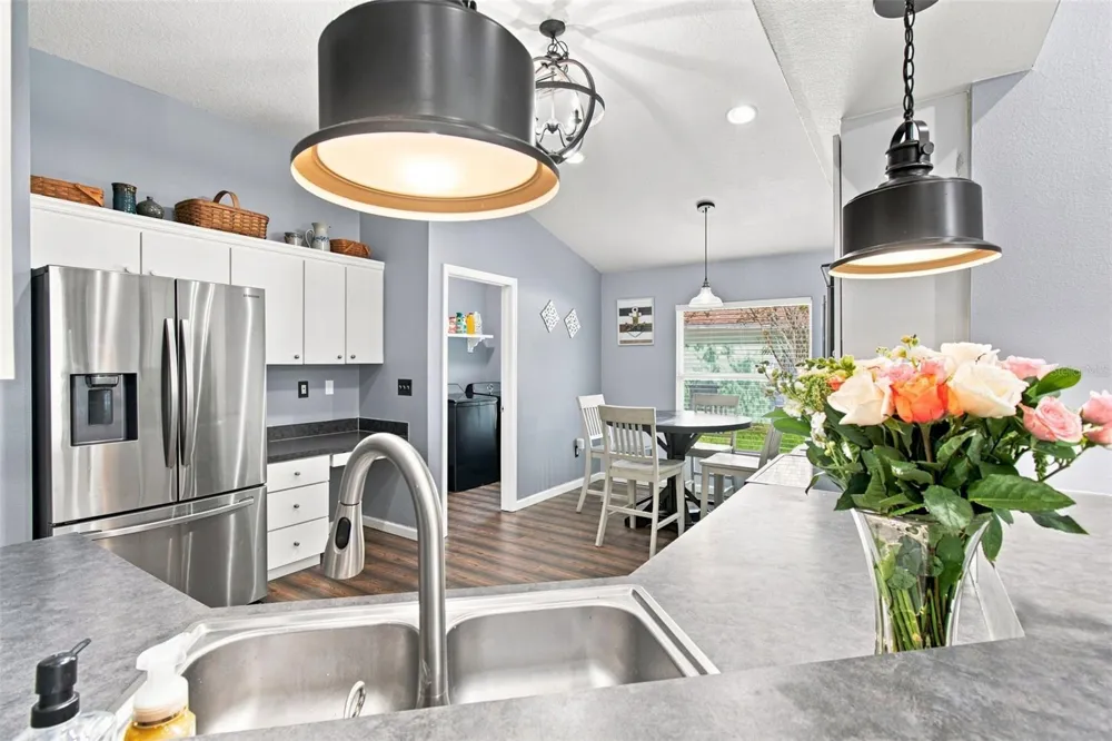 9710 WHITE BARN WAY Riverview, FL 33569