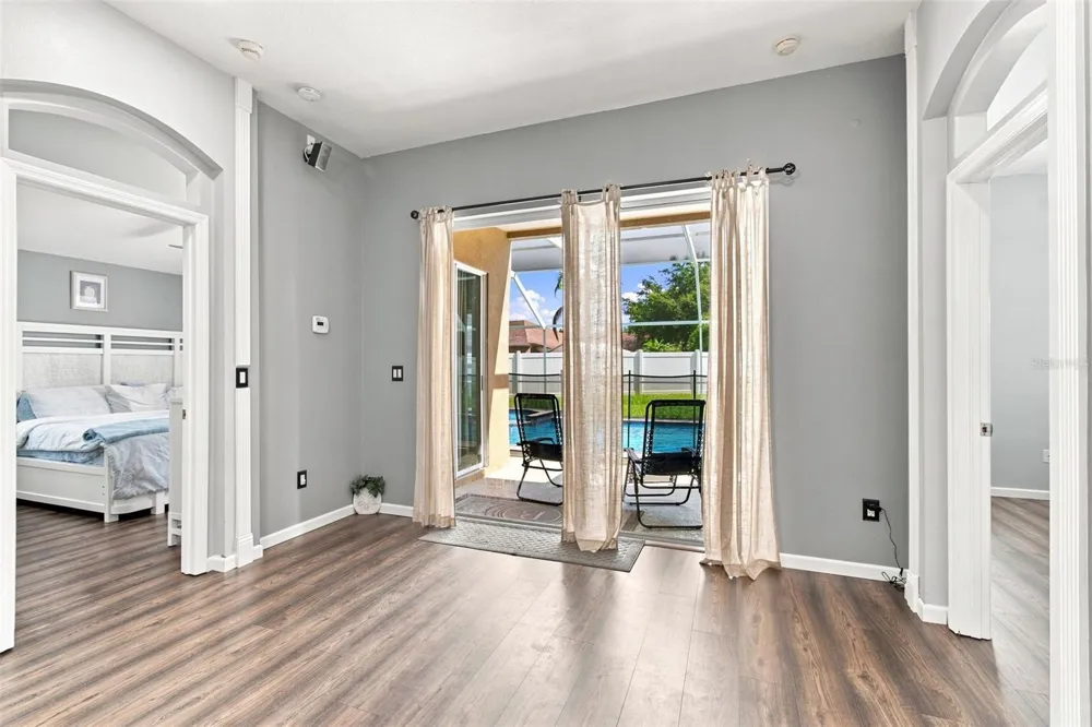 9710 WHITE BARN WAY Riverview, FL 33569