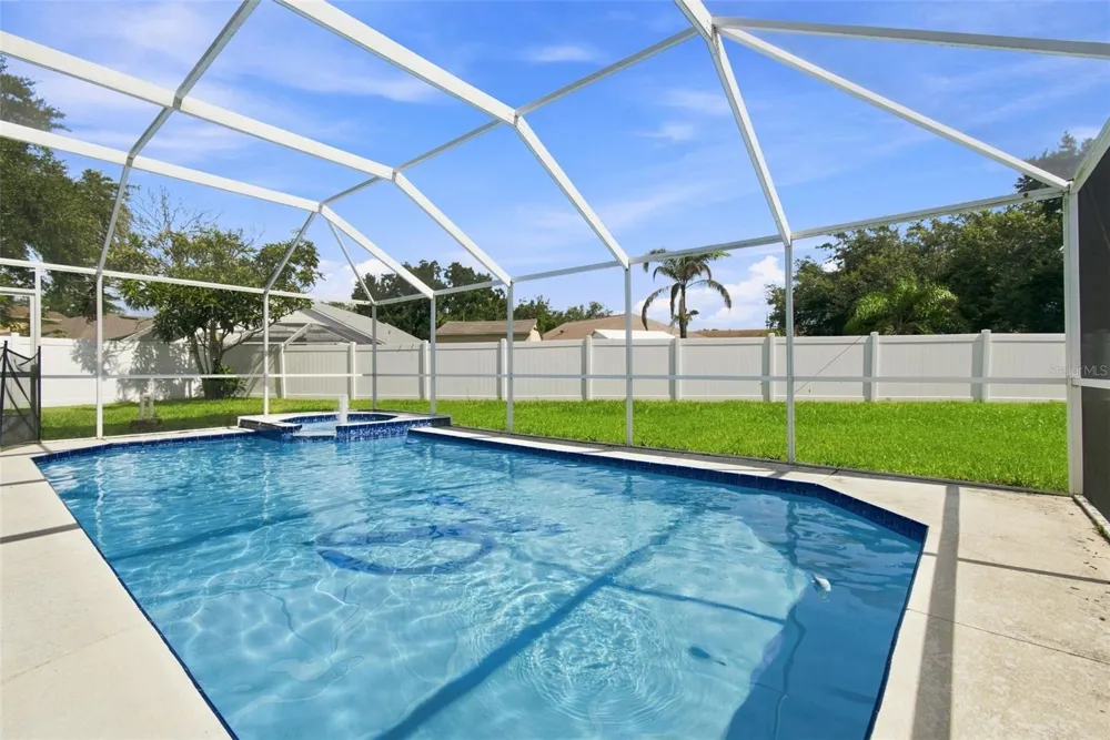 9710 WHITE BARN WAY Riverview, FL 33569