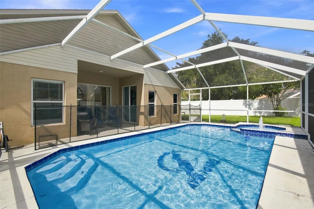 9710 WHITE BARN WAY Riverview, FL 33569