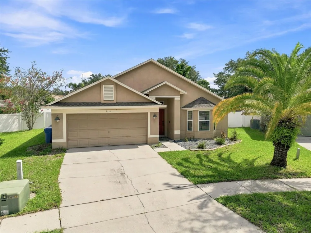 9710 WHITE BARN WAY Riverview, FL 33569