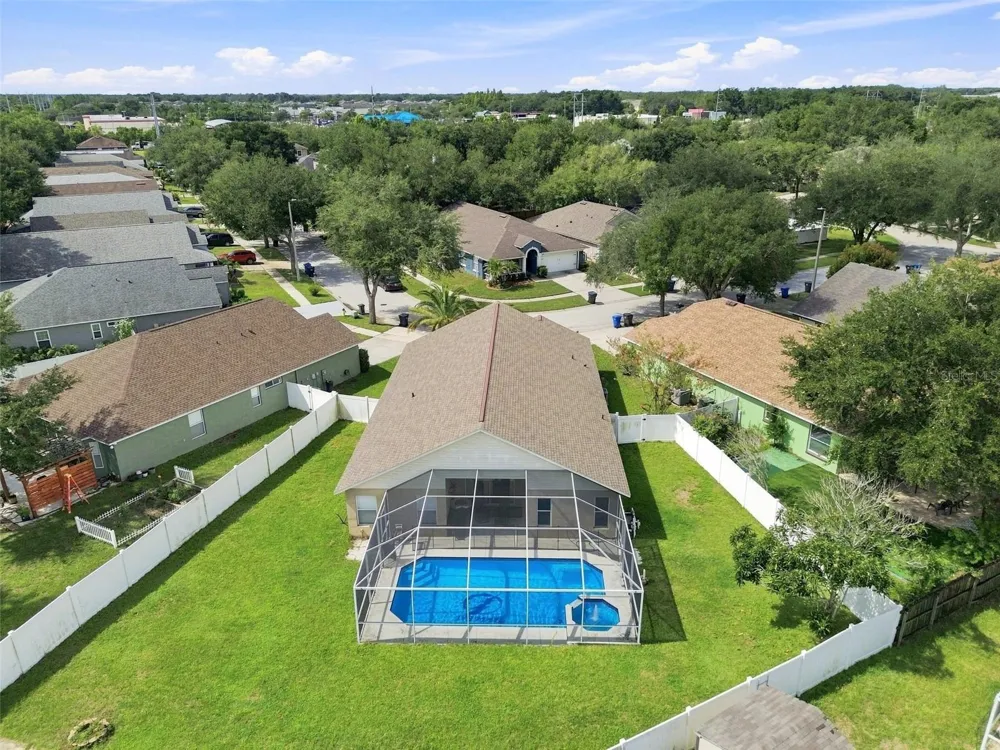 9710 WHITE BARN WAY Riverview, FL 33569