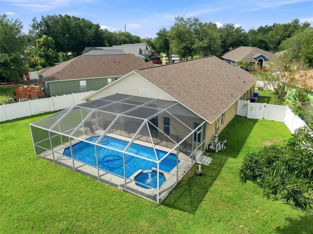 9710 WHITE BARN WAY Riverview, FL 33569