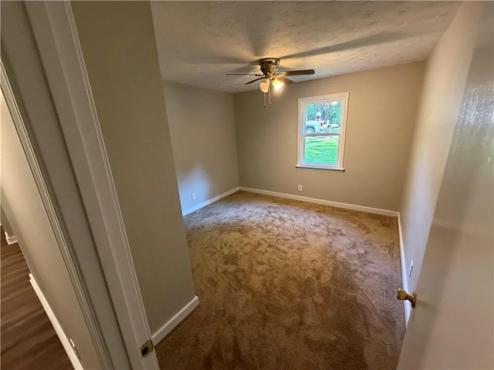 613 Blue Flag Lane Fairburn, GA 30213