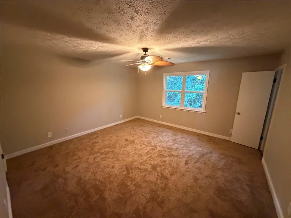 613 Blue Flag Lane Fairburn, GA 30213