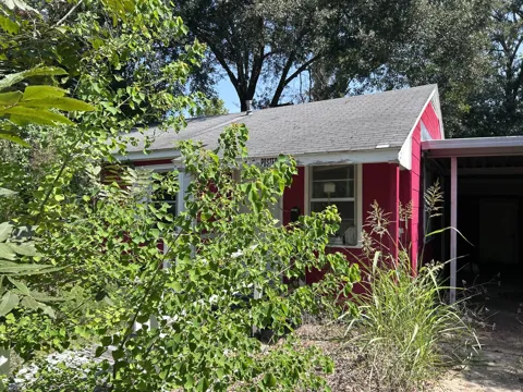 1200 Louisiana Street