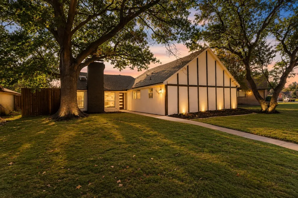 3316 Wentworth Street Plano, TX 75075