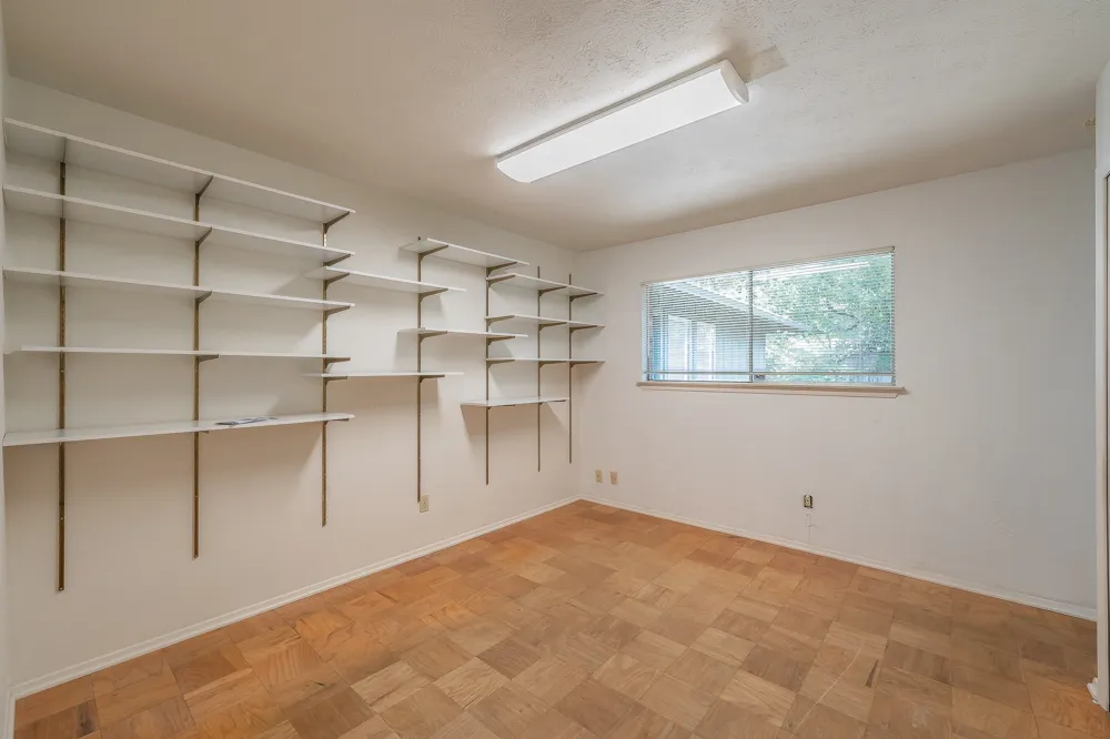 3014 Friendswood Drive Arlington, TX 76013
