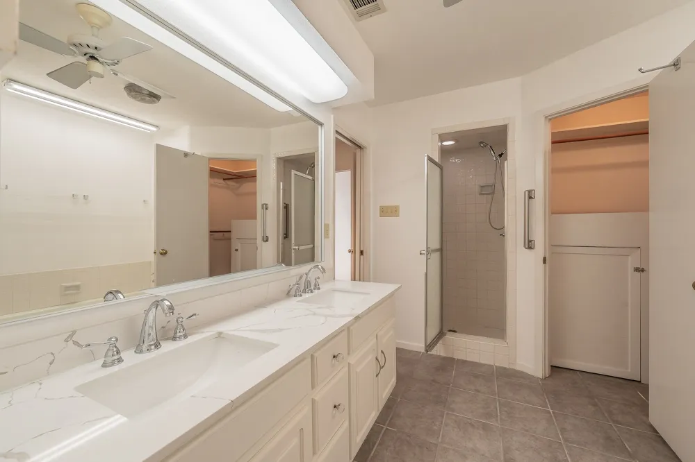 3014 Friendswood Drive Arlington, TX 76013
