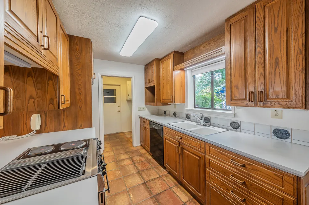 3014 Friendswood Drive Arlington, TX 76013