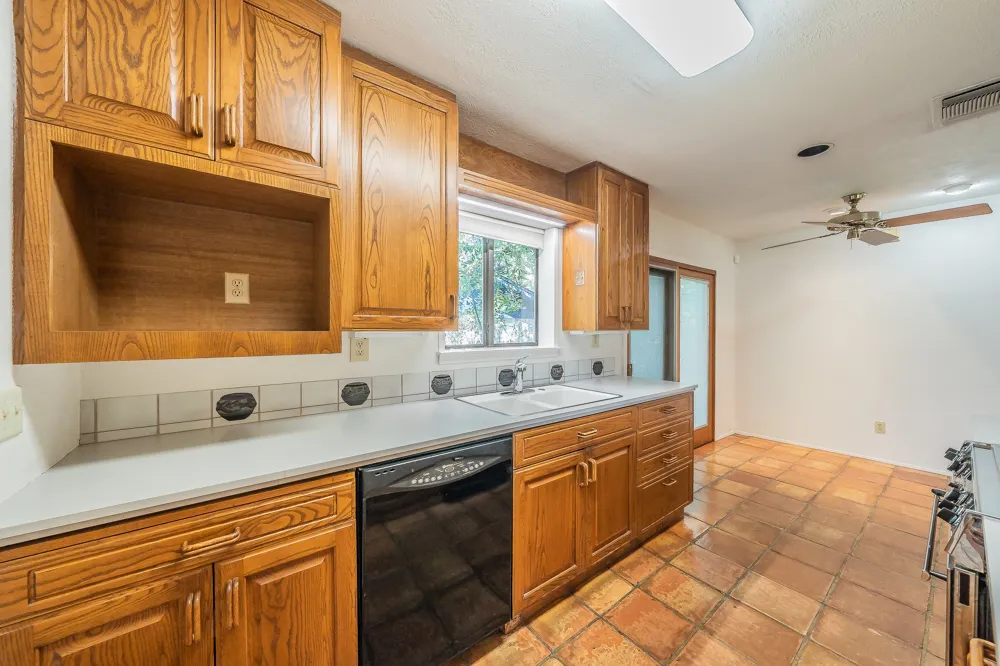 3014 Friendswood Drive Arlington, TX 76013