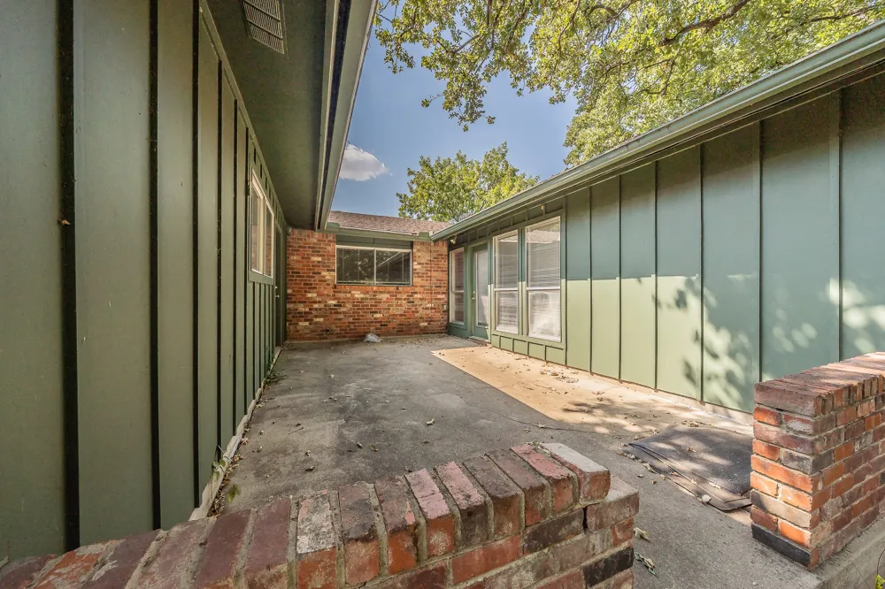 3014 Friendswood Drive Arlington, TX 76013