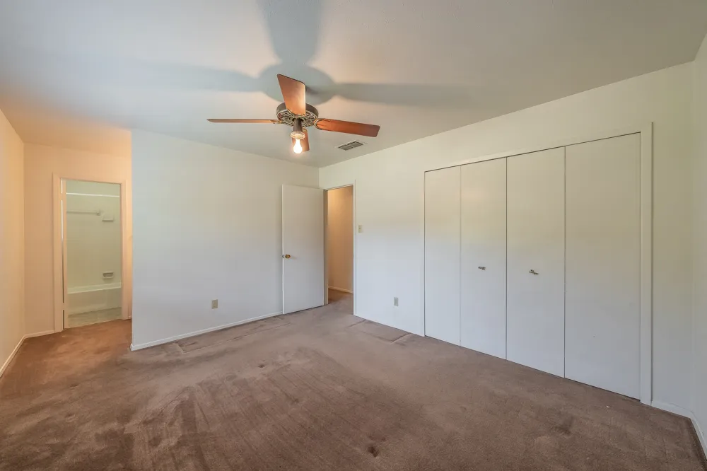 3014 Friendswood Drive Arlington, TX 76013