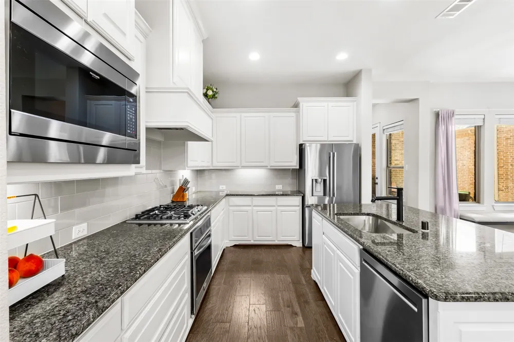 4502 Spanish Indigo Lane Arlington, TX 76005